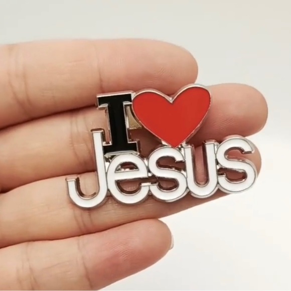 Pin - “I Love Jesus” pin - Picture 4 of 6